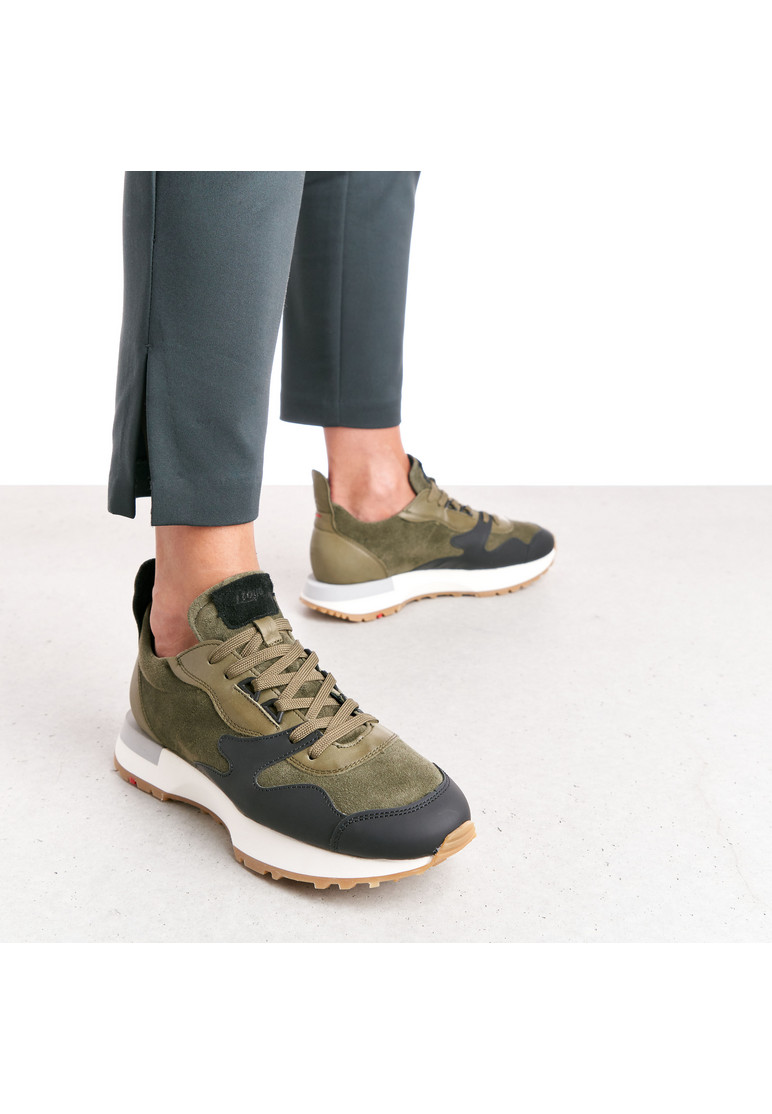 SNEAKER Grün