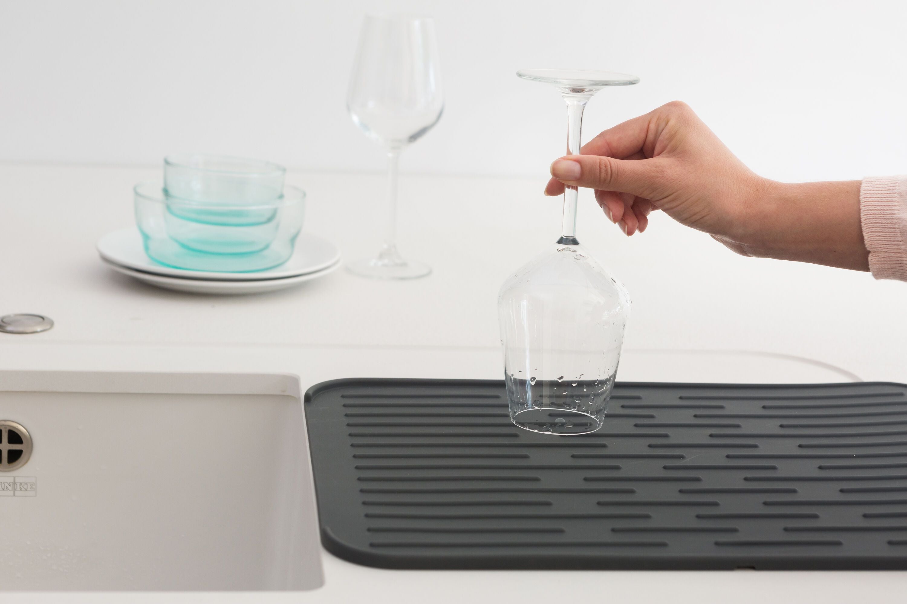 brabantia SINKSIDE Abtropfmatte - Dunkelgrau / B: 43.8 x T: 32.5 x H: 0.9 cm