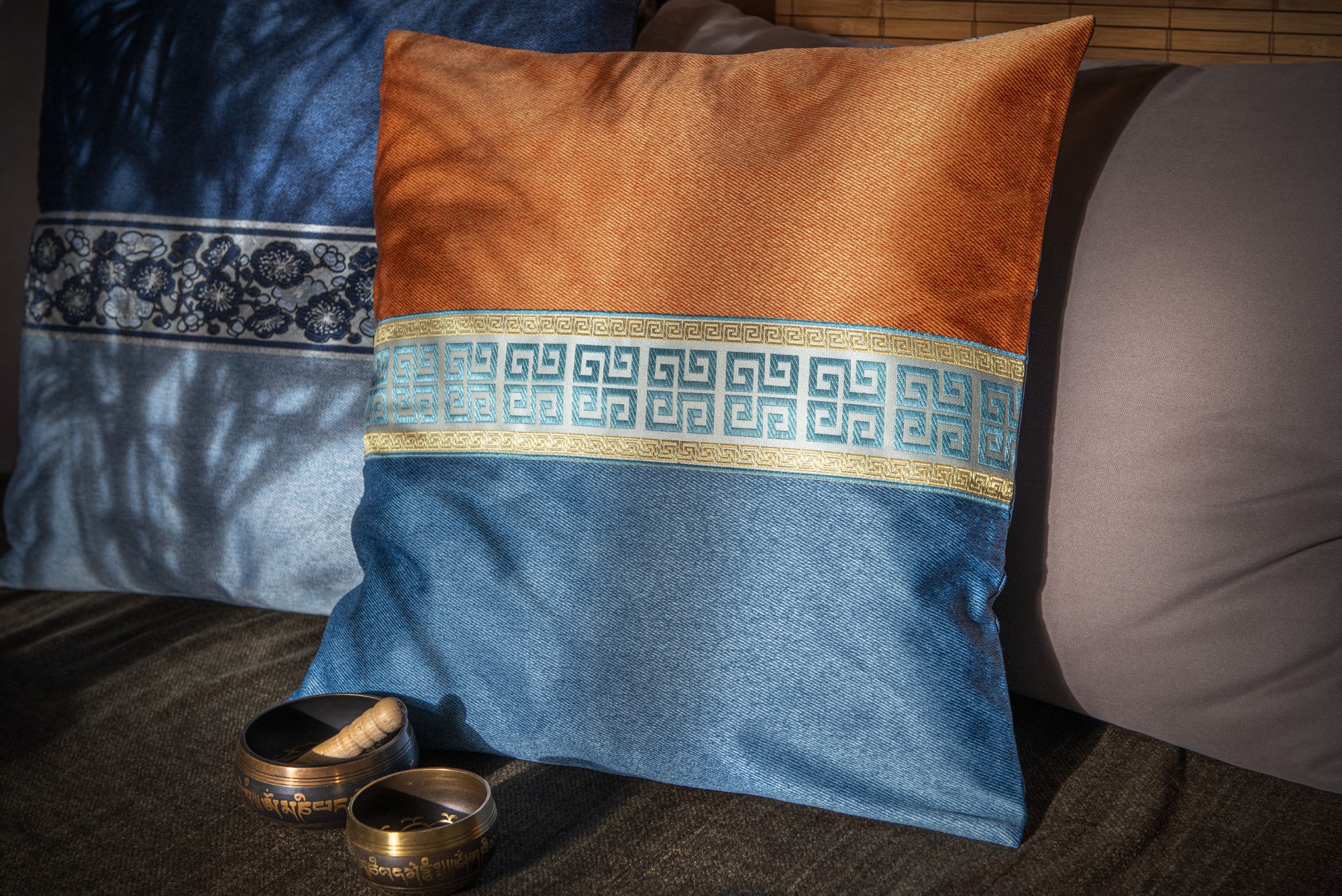 Kissenhülle orange-blau, B 50 cm, H 50 cm von fischer's lagerhaus
