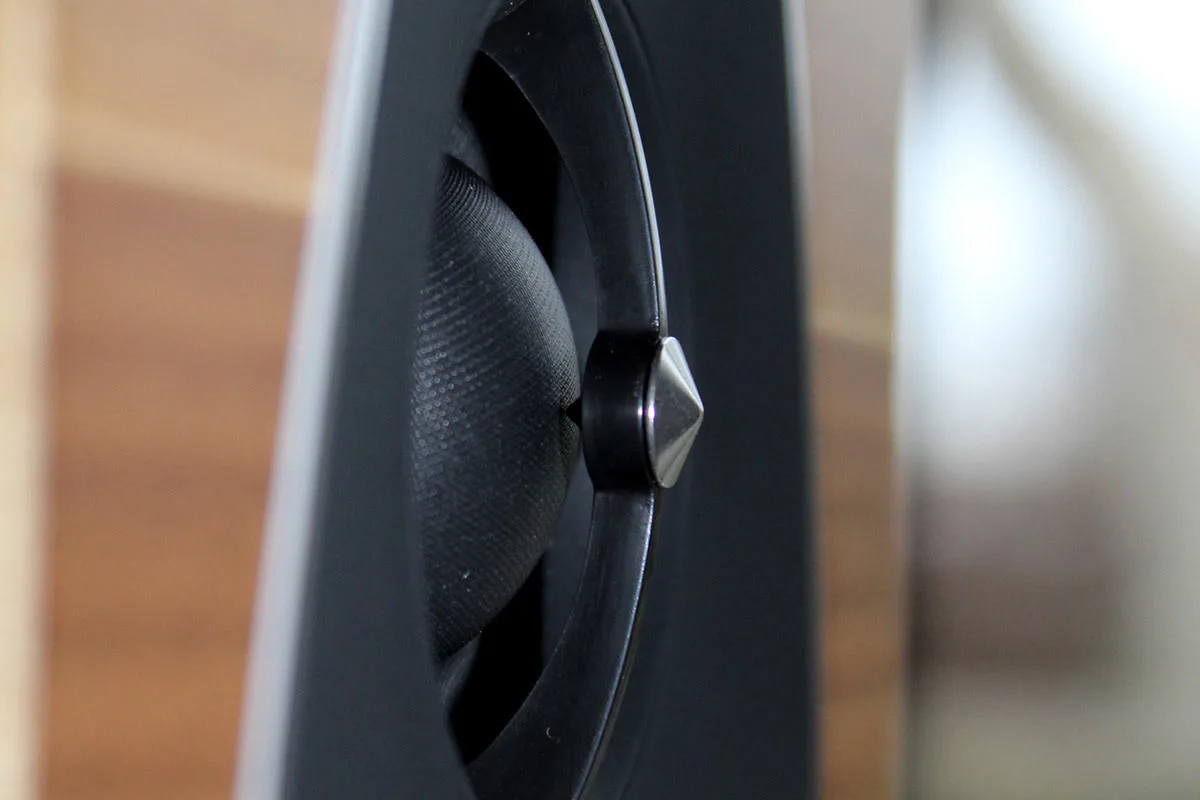 Sonus Faber Lumina III System 5.0 Noyer Packs enceintes grand spectacle