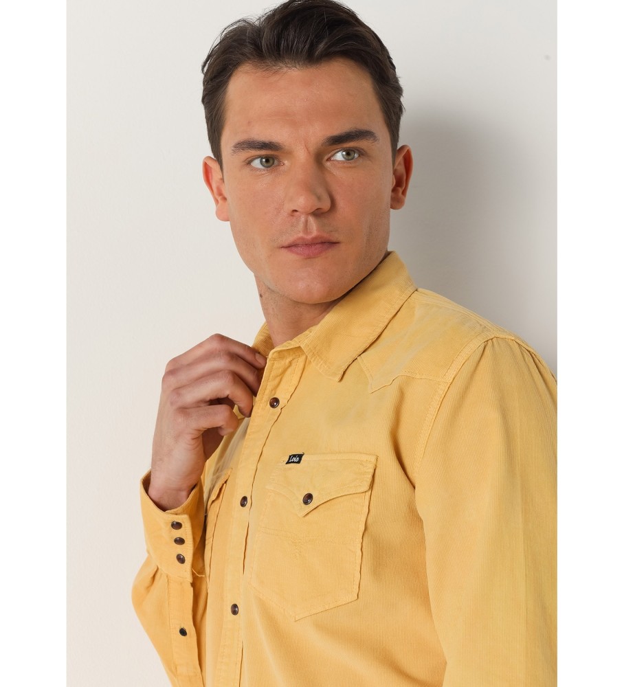 Camisa Lois Amarela de Manga Comprida em Micro Veludo Cotelê