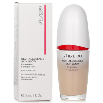 Shiseido Revitalessence Skin Glow Foundation SPF 30