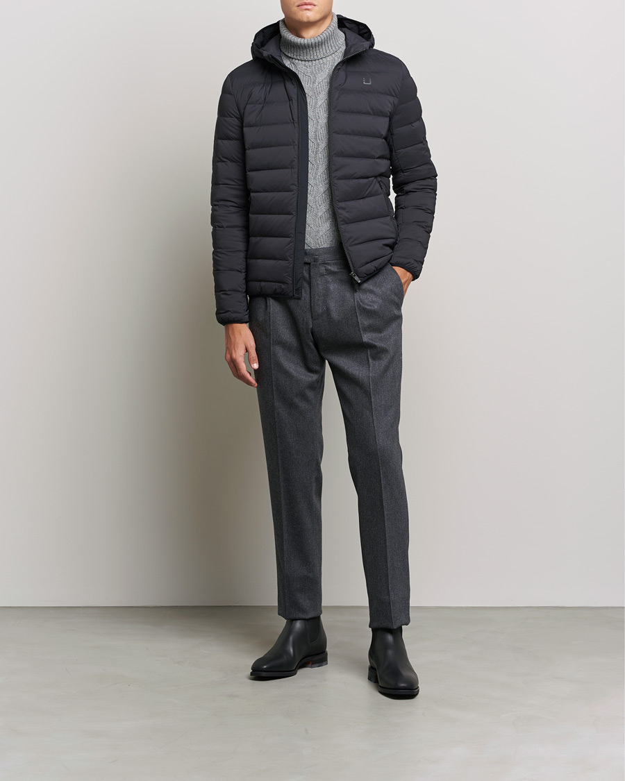 UBR Sonic Delta Hooded Jacket Black Storm