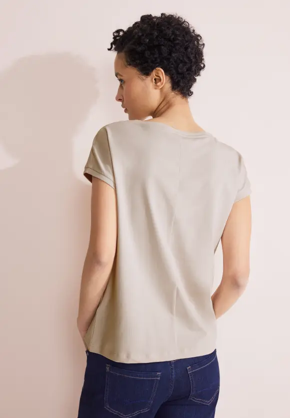 T-Shirt mit Print Patch - smooth sand beige