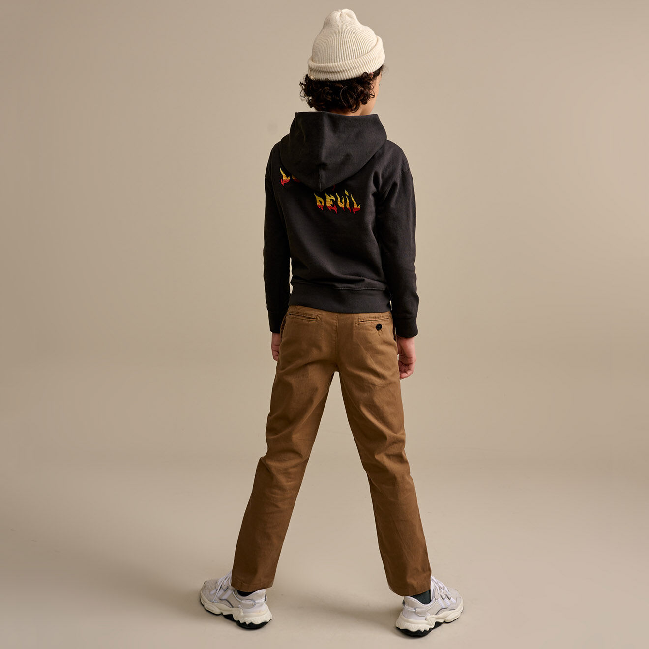 Bellerose Sweat à capuche 100% Coton Bio Bincho carbone