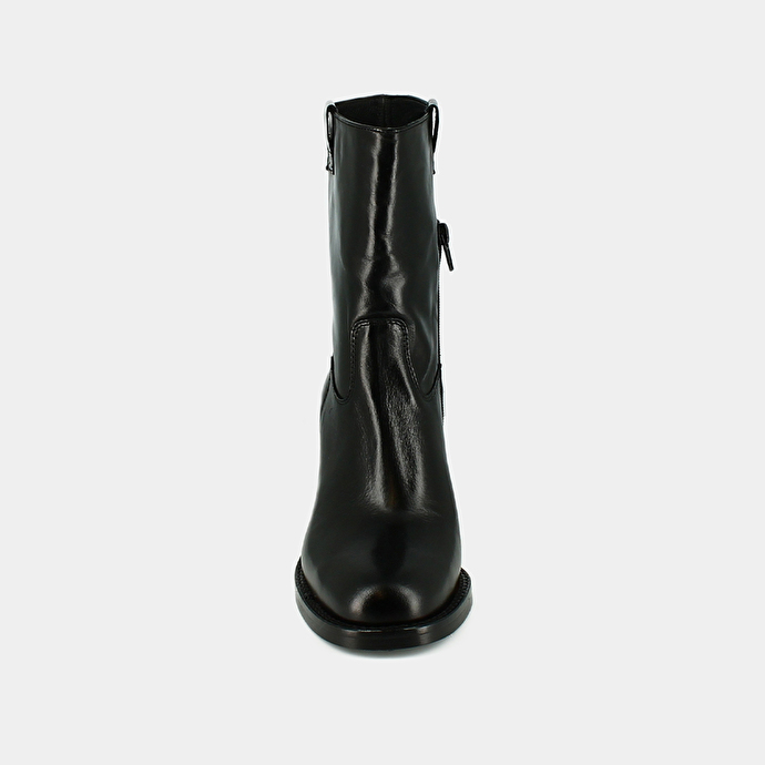 Bottines à talons et découpes  en cuir noir