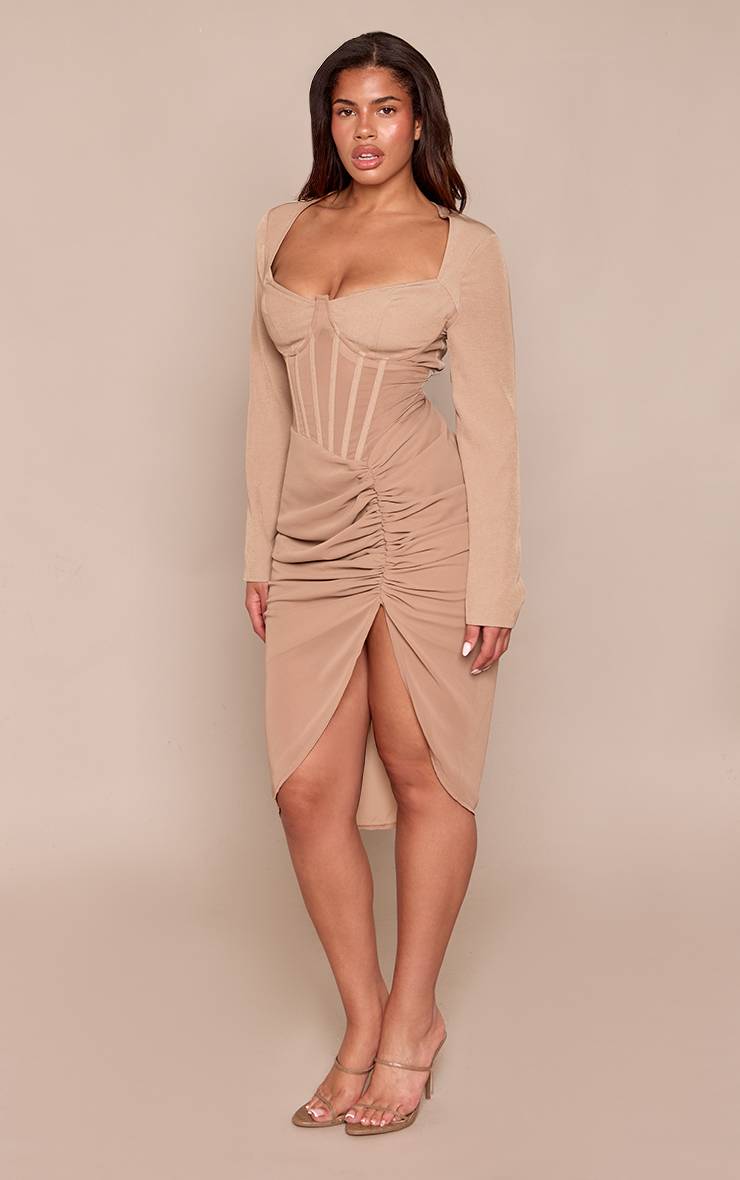 Toffee Robe Midi Cintrée À Manches Longues Avec Détails Corset Et Fronces