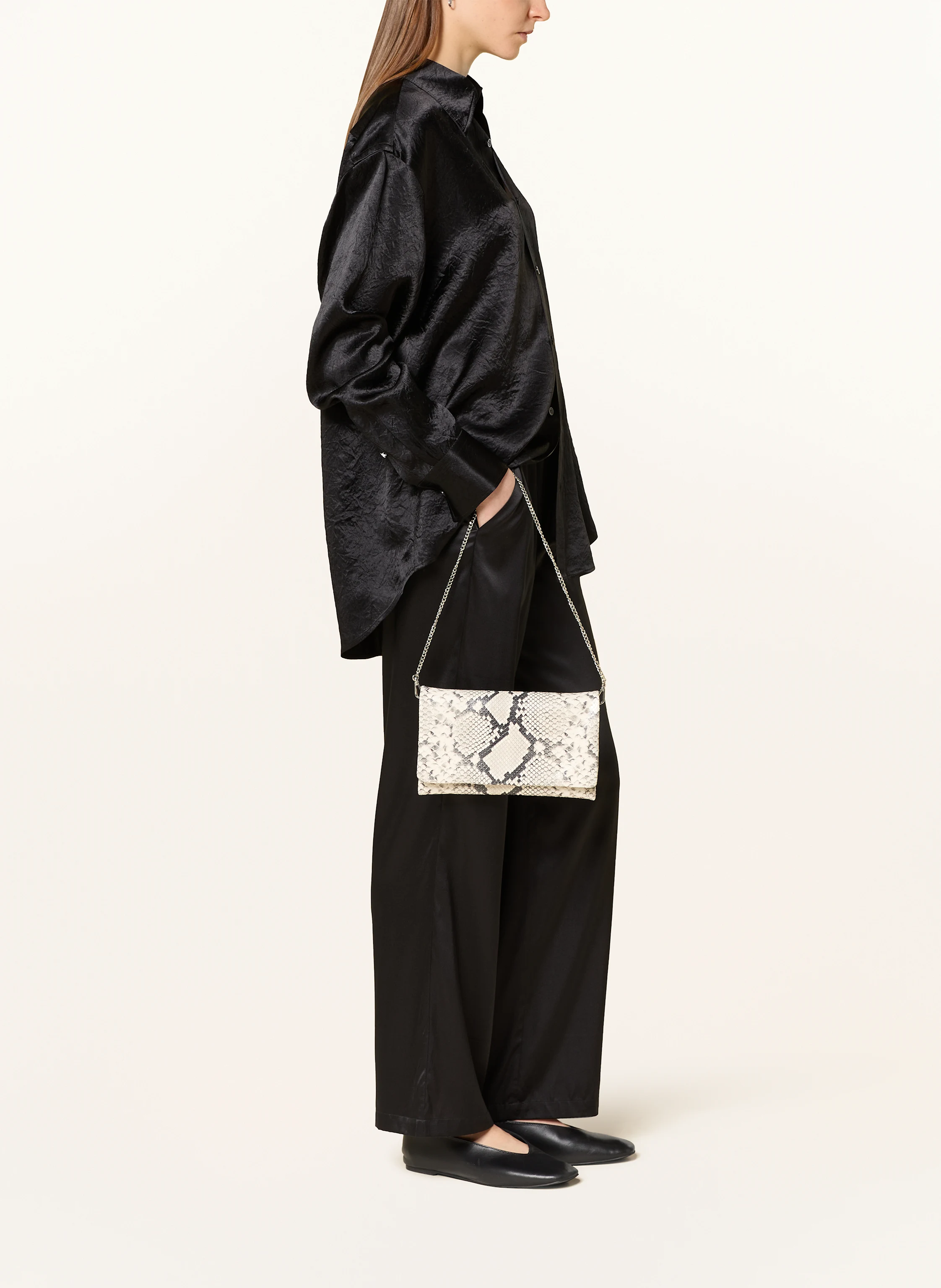 abro Clutch PYTHON