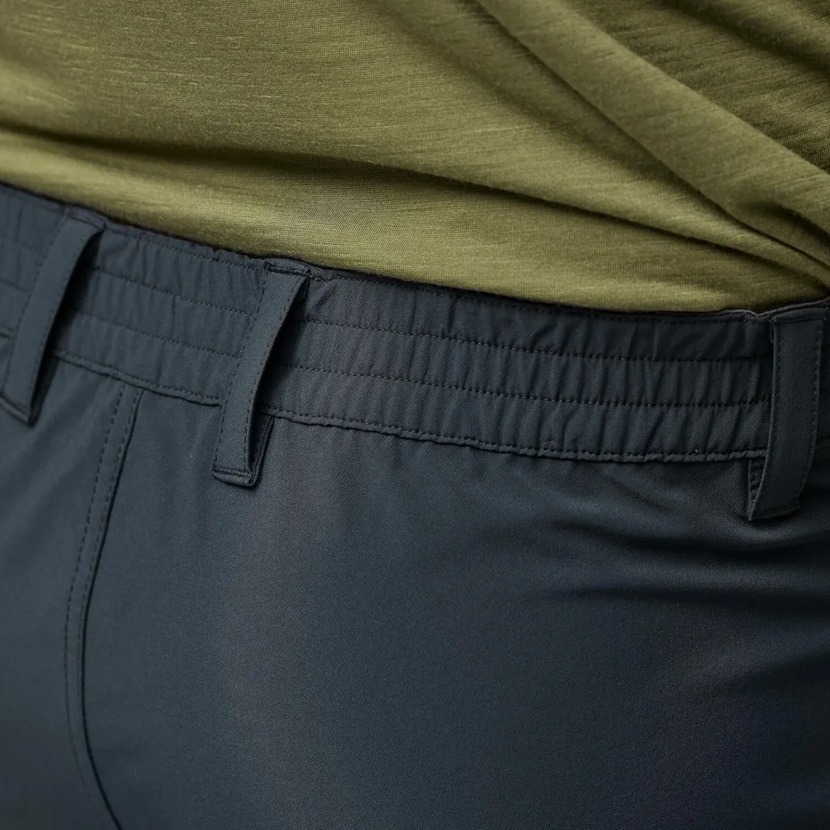 Fjällräven Abisko Trail Stretch Shorts M Suede Brown