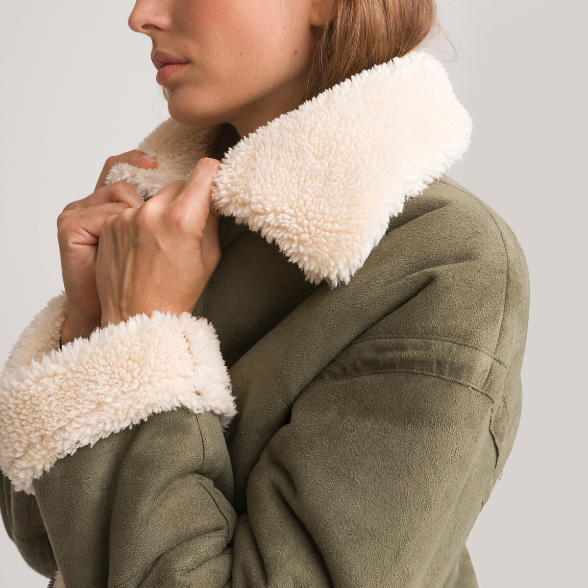 COLEÇÕES LA REDOUTE<br>Casaco de couro sintético, forrado com sherpa