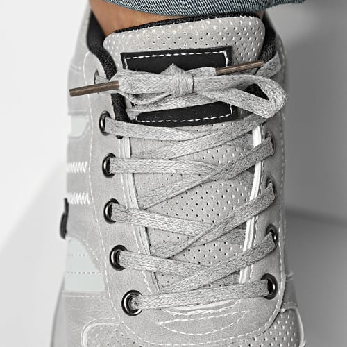 Baskets Gris