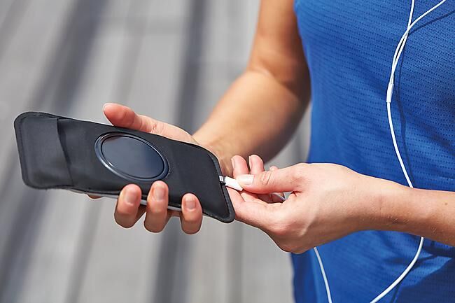 SHAPEHEART - BRASSARD DE SPORT MAGNETIQUE