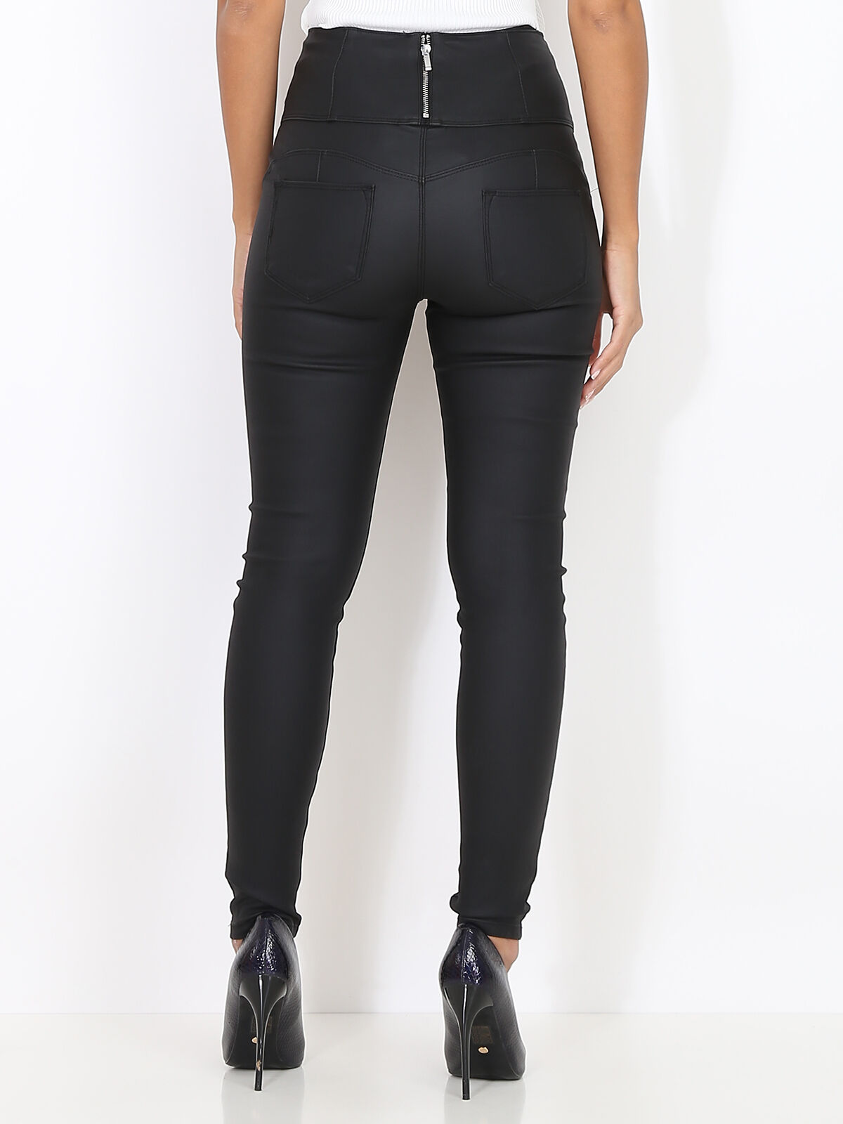 Pantalon slim enduit à zip et boutons- Noir