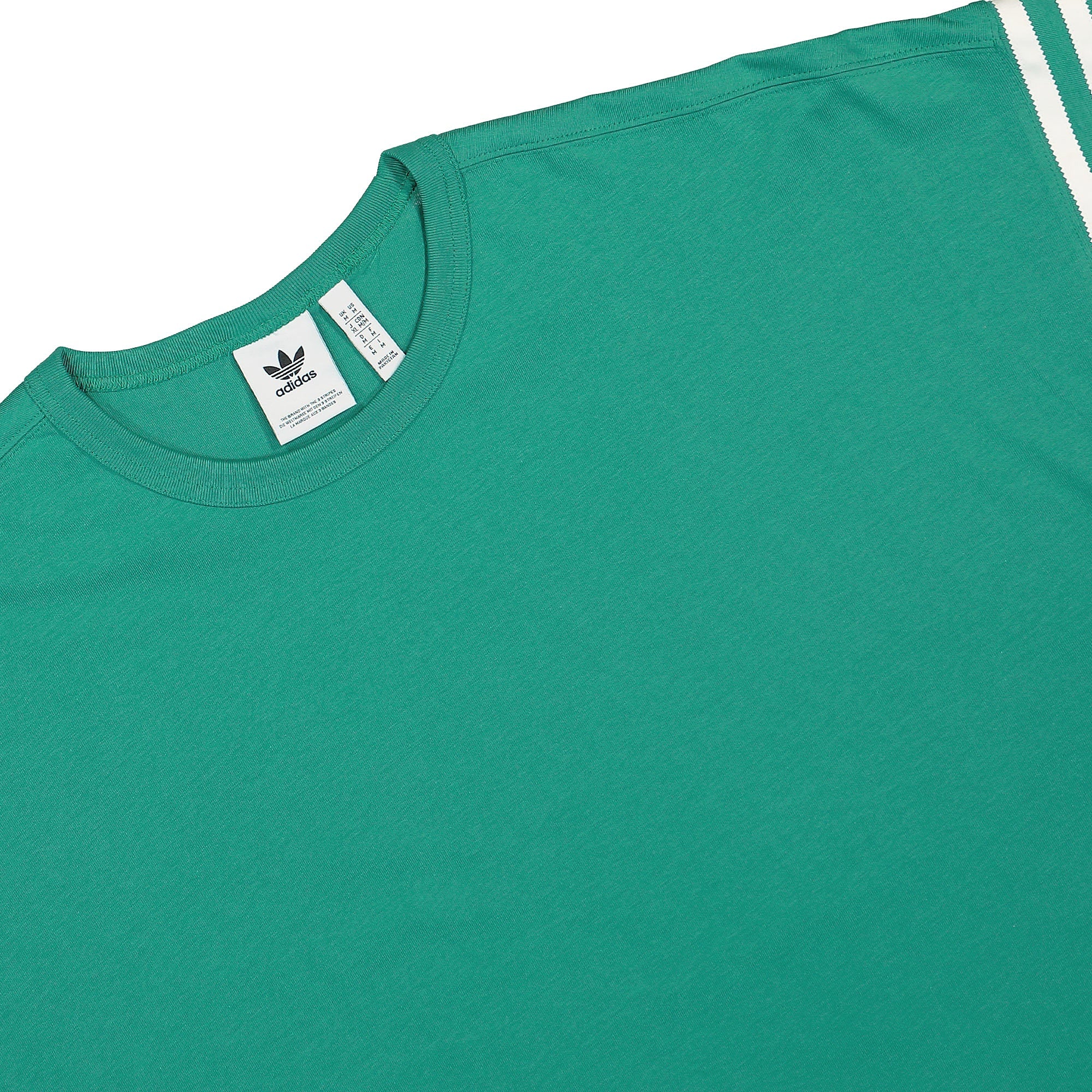 adidas<br>Neu Classics T-Shirt