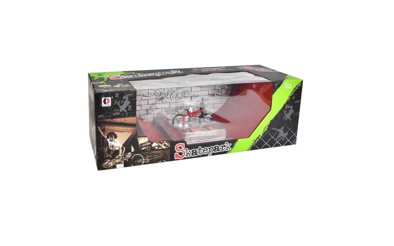 Skatepark halfpipe met 2 vingerboards en BMX