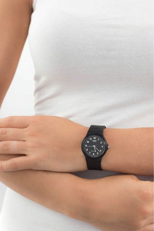 Casio - MQ-24-1BLLEG - Analoog Polshorloge - Zwart - Hars Armband