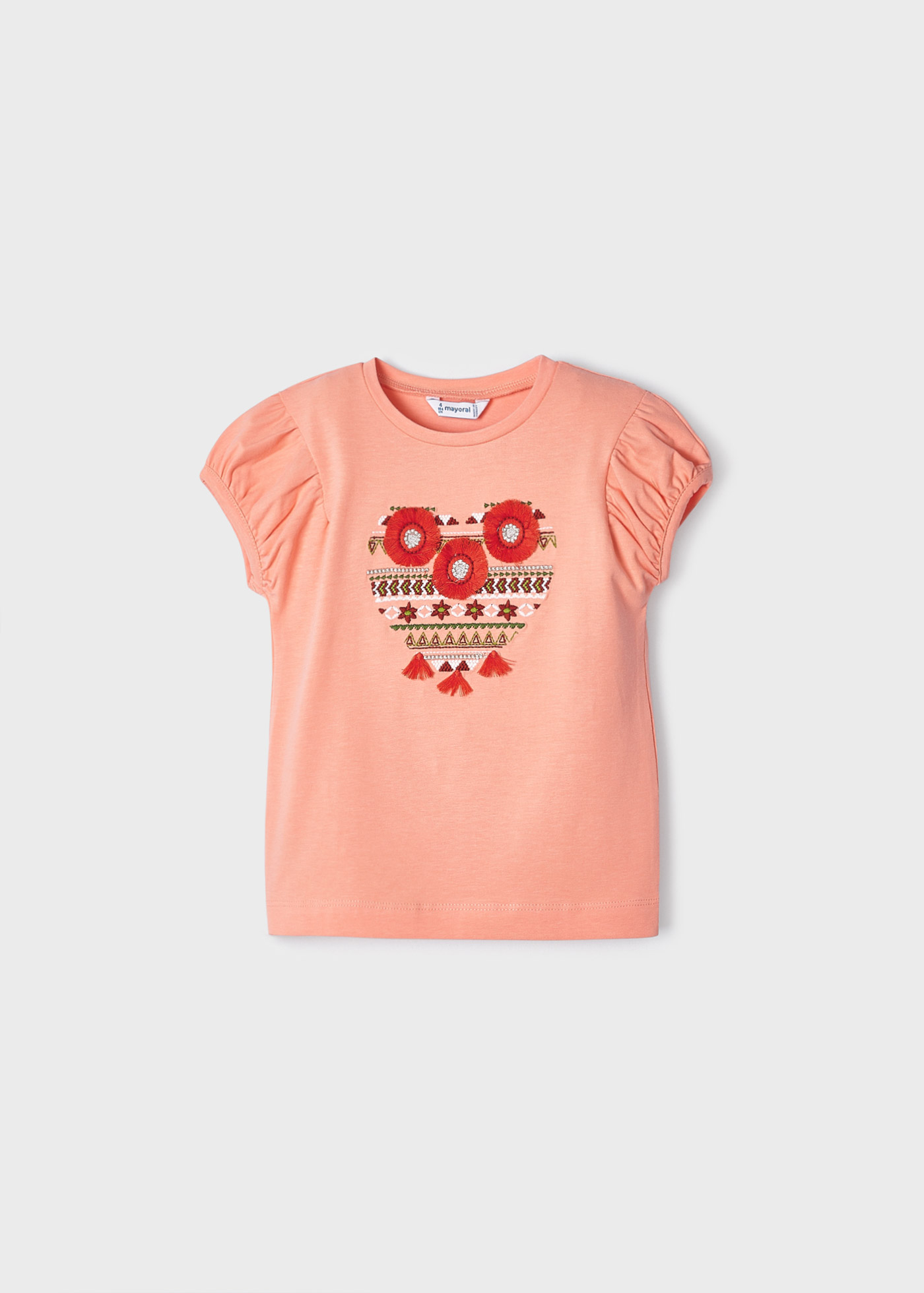 Camiseta de manga curta para meninas, feita de algodão sustentável.