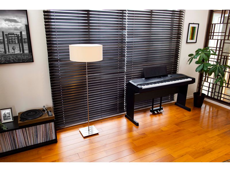 Yamaha E-Piano DGX-670 Schwarz Digital Piano mit Begleitautomatik