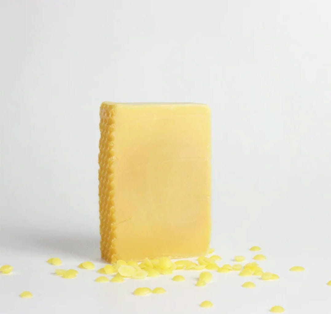 I WANT YOU NAKED  Bee Mine Face Soap, 100 g