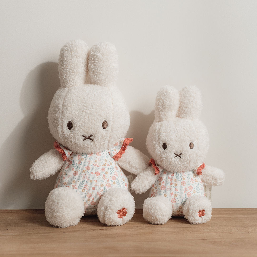 Little dutch knuffel nijntje - lucky blossom - 30 cm