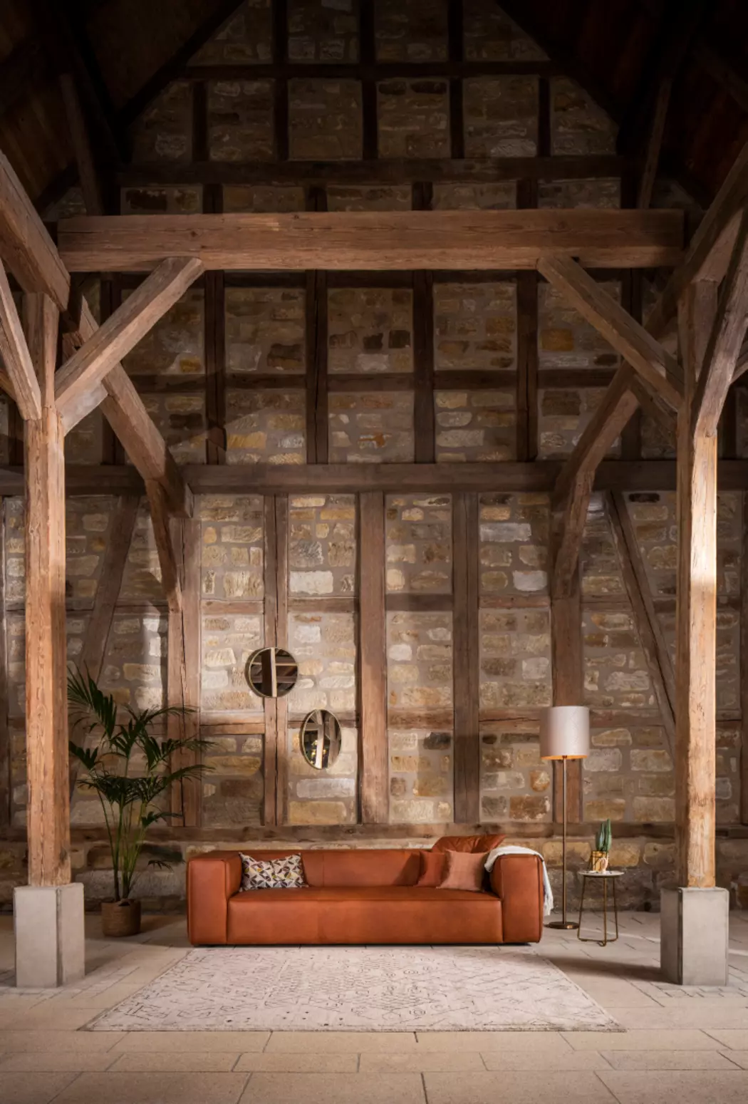 Sofa 18050 around-the-block