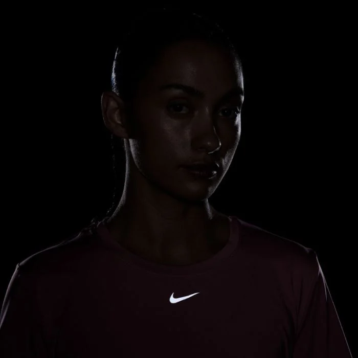 Nike Dame T-shirts Dri-FIT One Classic Short Sleeve Tee Pink