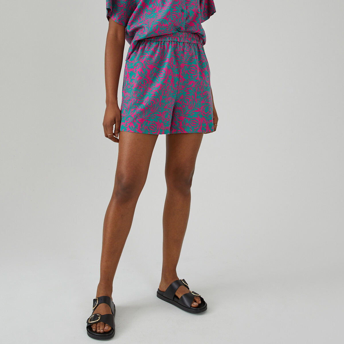 COLEÇÕES LA REDOUTE<br>Mules de couro com fivela dupla, modelo Signature SALOME