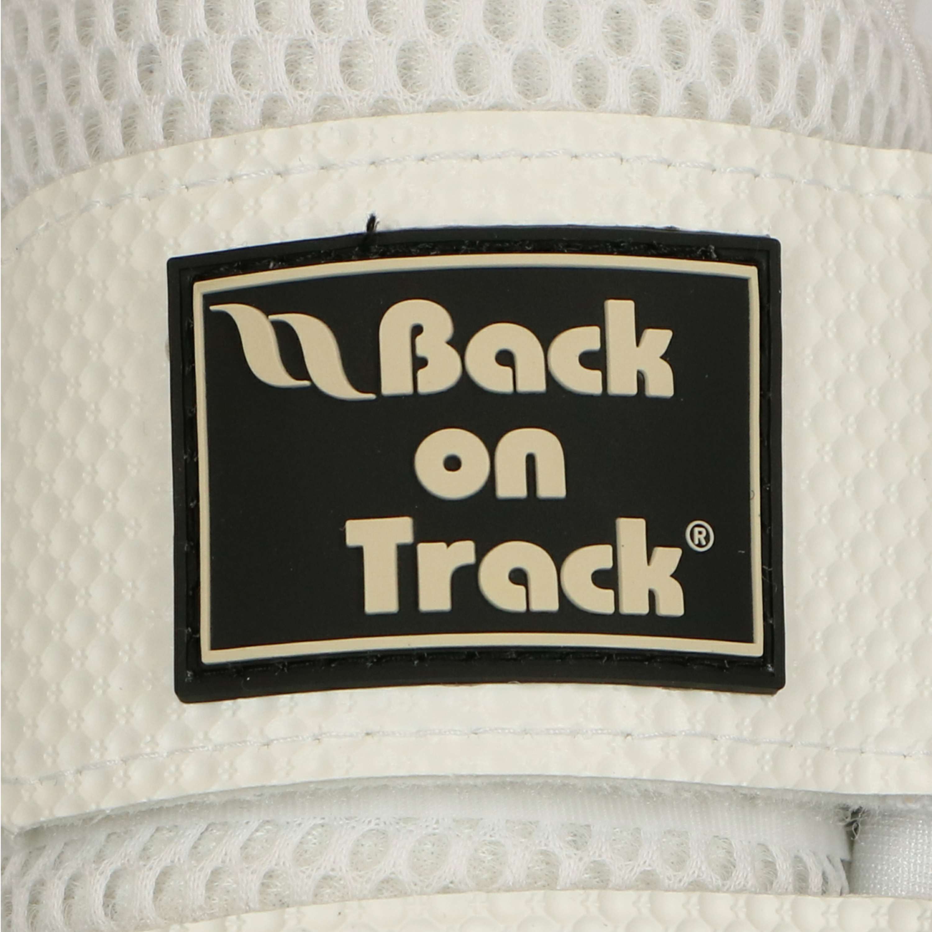 Back on Track Brush Boot 3D Mesh Wit