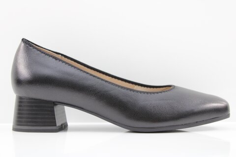 Caprice Pumps