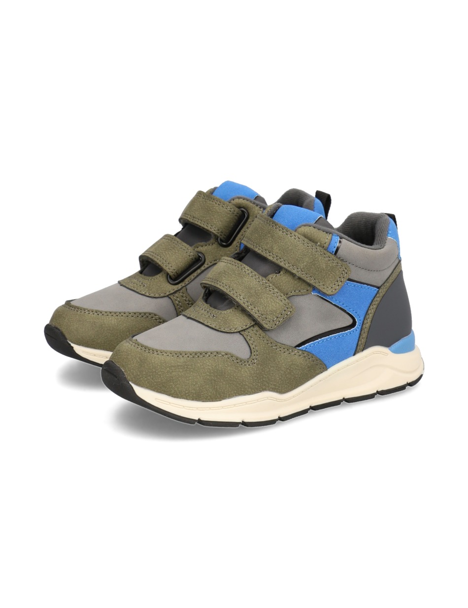 Sneaker Mid Cut