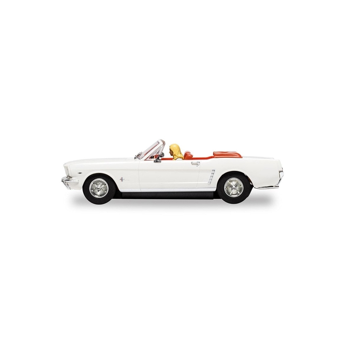 Scalextric Ford Mustang - James Bond Goldfinger