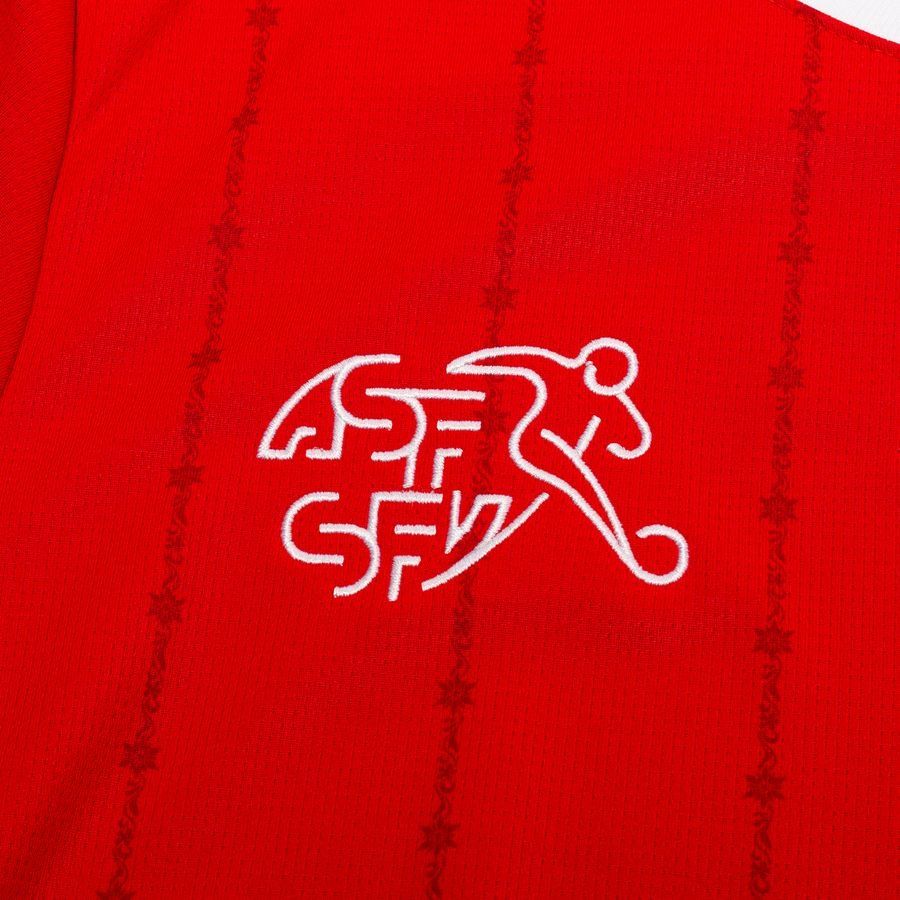 Suisse Maillot Domicile 2024/25