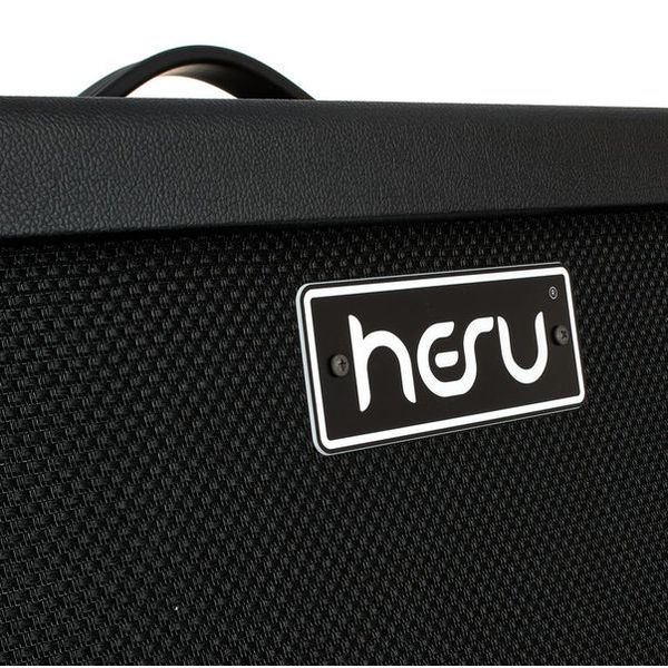 HESU Wizard W112 Std. 16 Ohm Cab BK