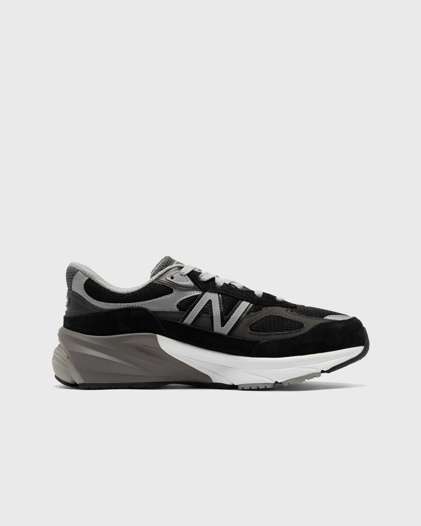 New Balance 990