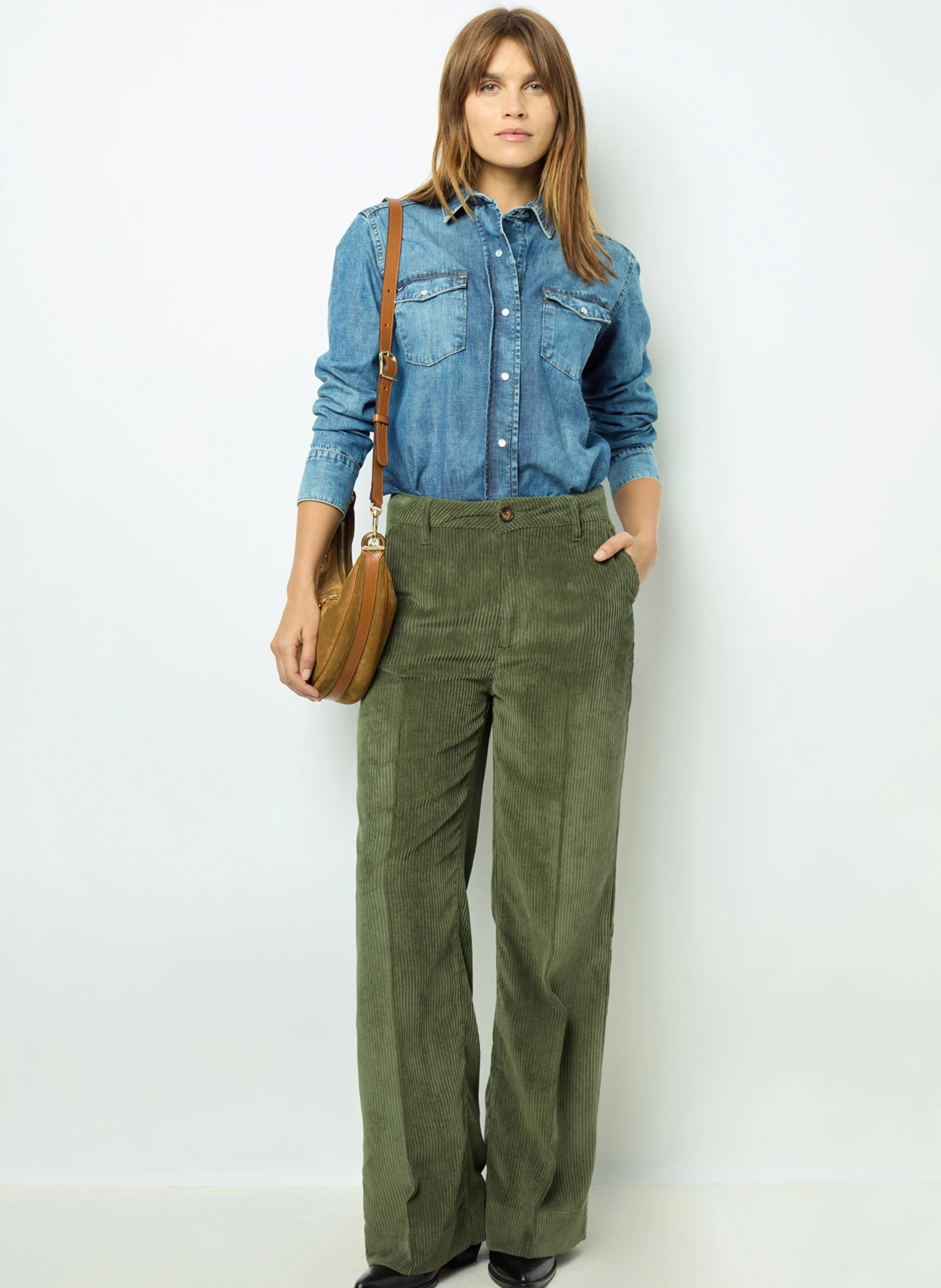 NOEMIE - Pantalon fluide en velours côtelé| Vert
