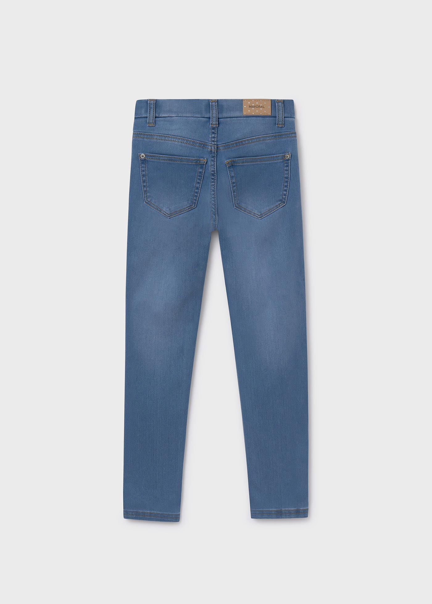 Calça jegging feminina com lavagem ecológica