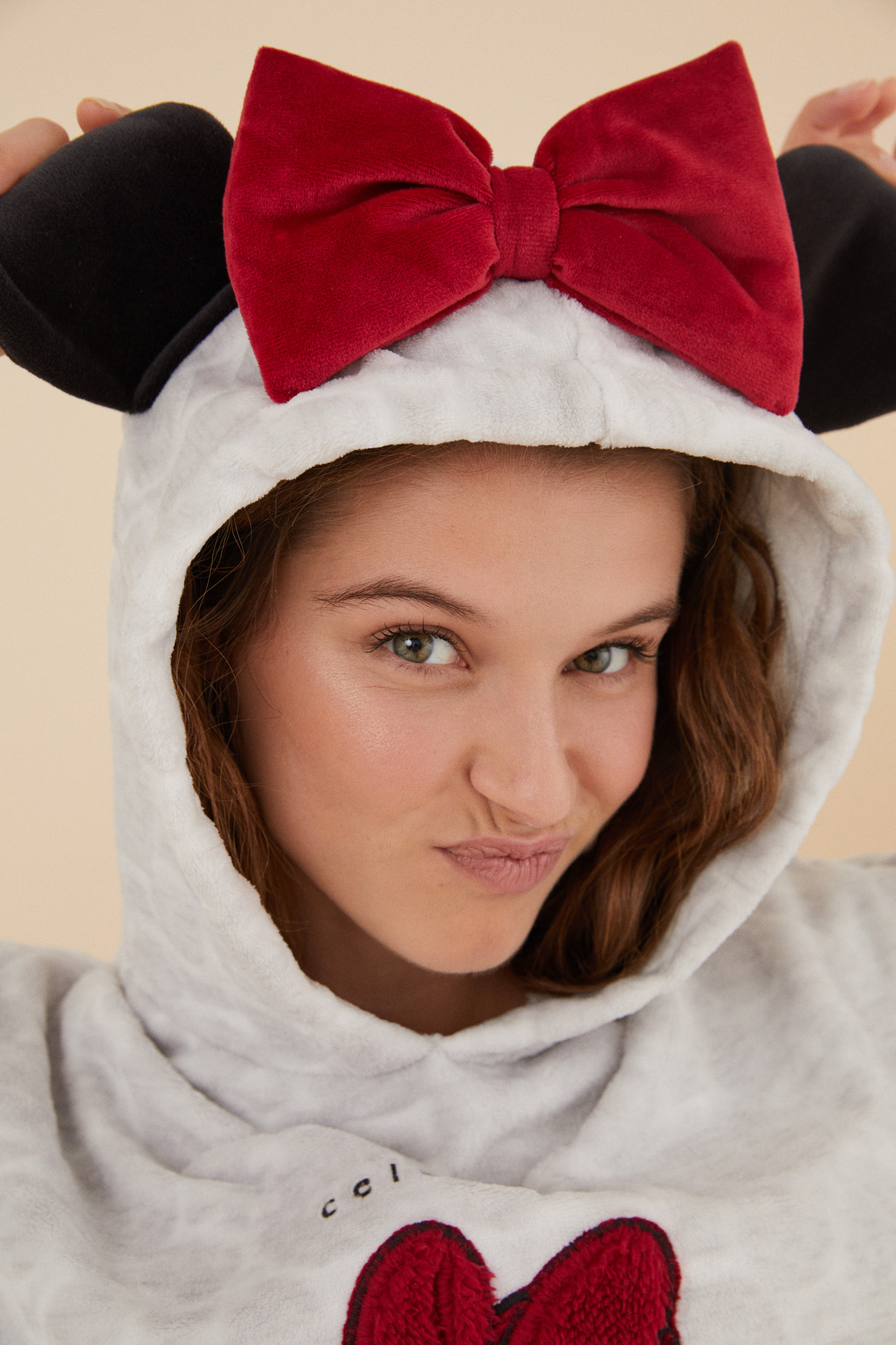 Camisola de dormir 3D com capuz e pelúcia da Minnie Mouse