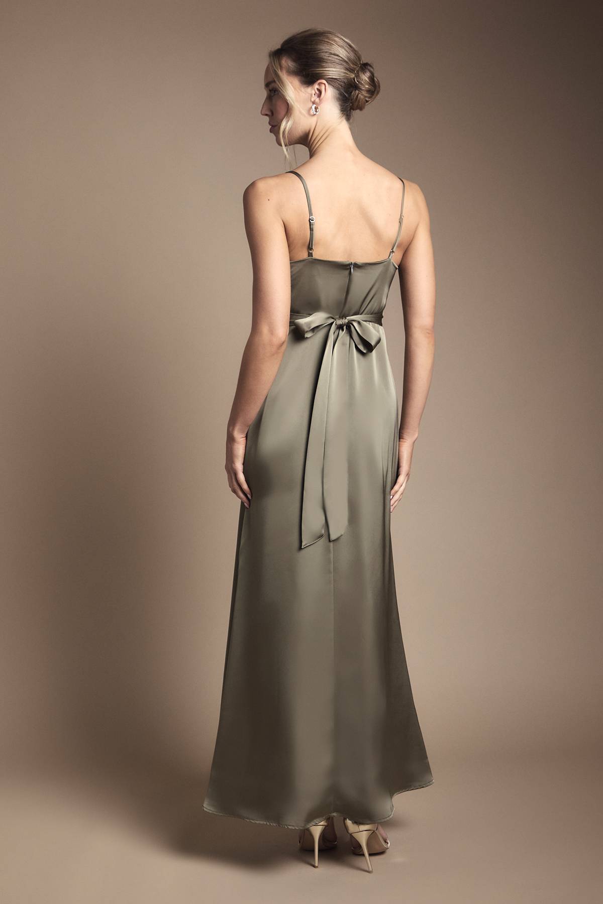 Coast Robe de Demoiselle d'Honneur Caraco en Satin à Taille Portefeuille