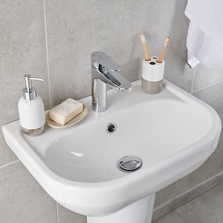Mitigeur de lavabo chromé GoodHome Cavally L