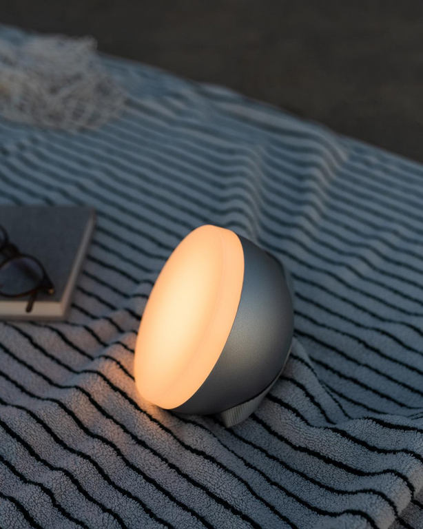 New Works Sphere tafellamp LED oplaadbaar outdoor Dark Bronze