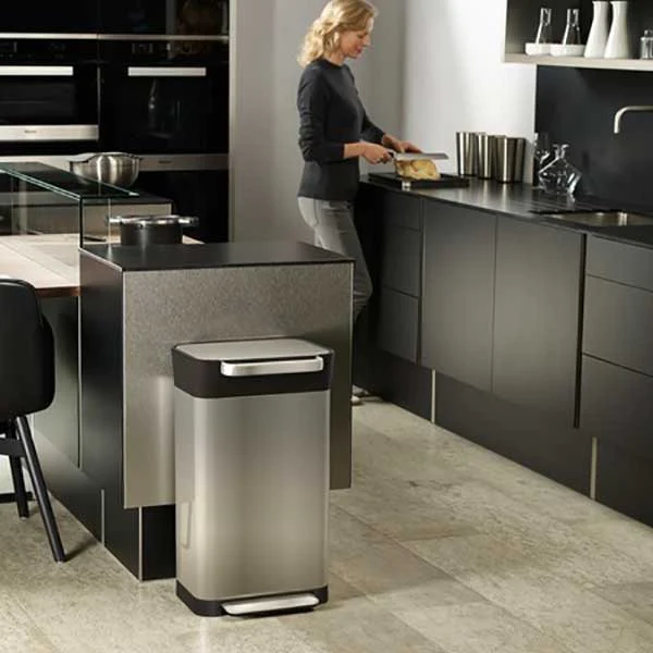 Compacteur à déchets Titan 30 L Joseph Joseph