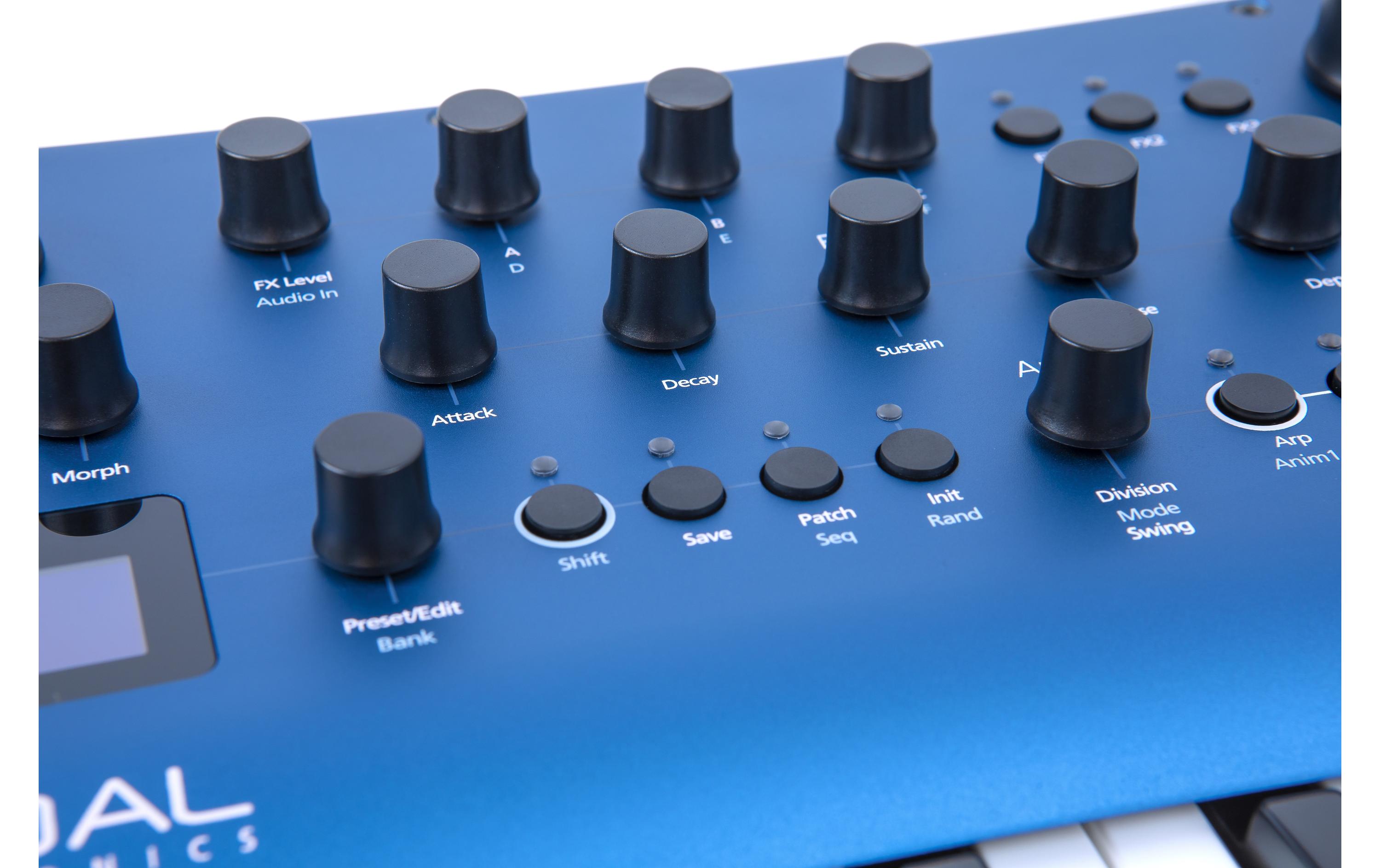 Synthesizer Cobalt8X<br>8-stimmiger erweiterter virtuell-analoger Synthesizer 61-Tasten-Tastatur