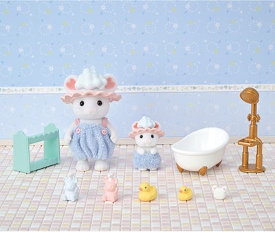 Sylvanian Families Figursett Mus med Badesett