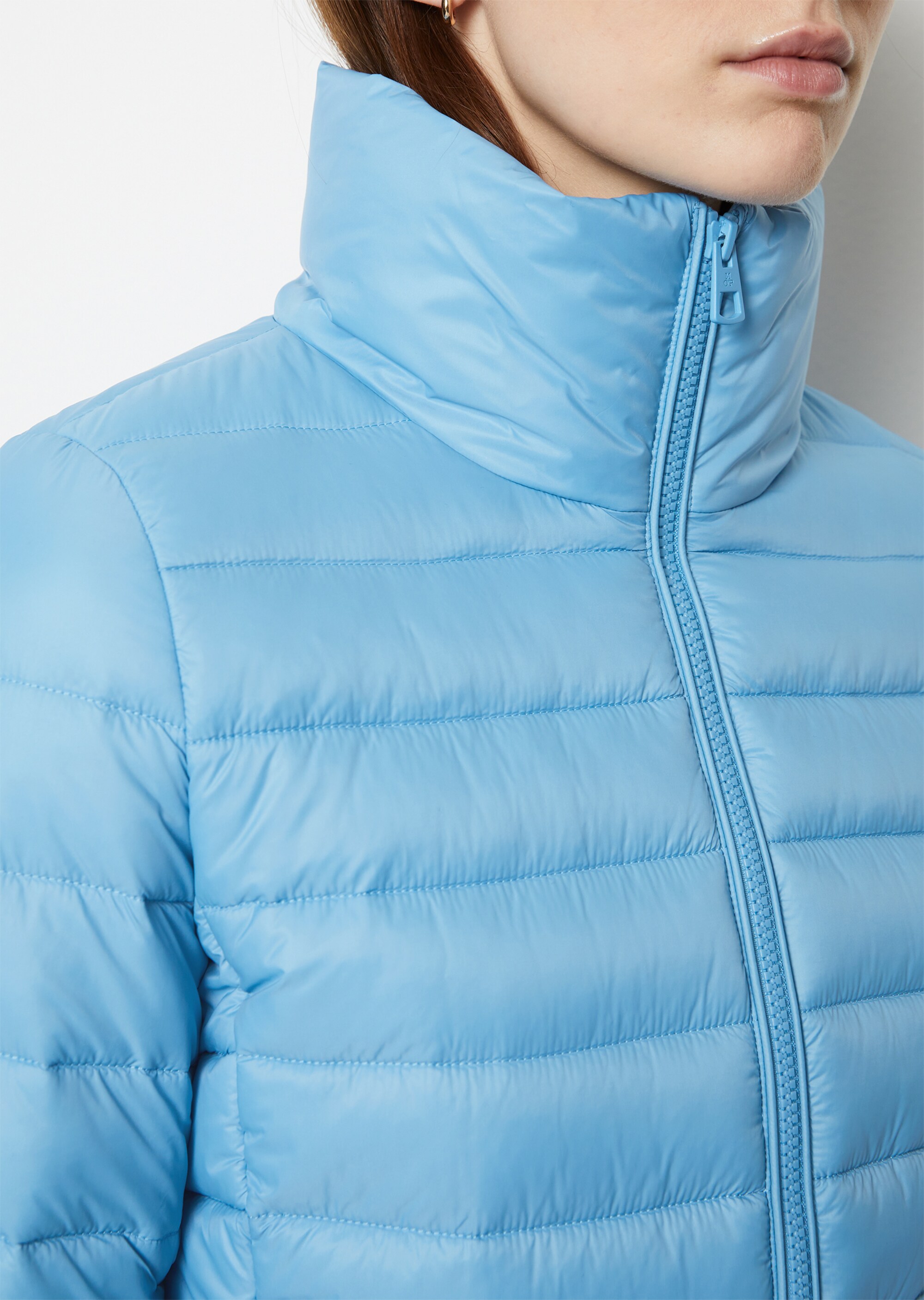 Steppjacke fittedmit wasserabweisender Oberfläche