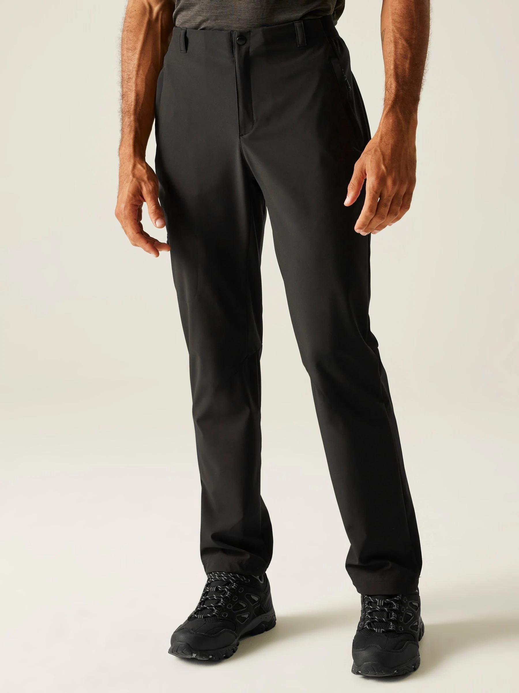Zwart - Regatta Bayfell Trousers