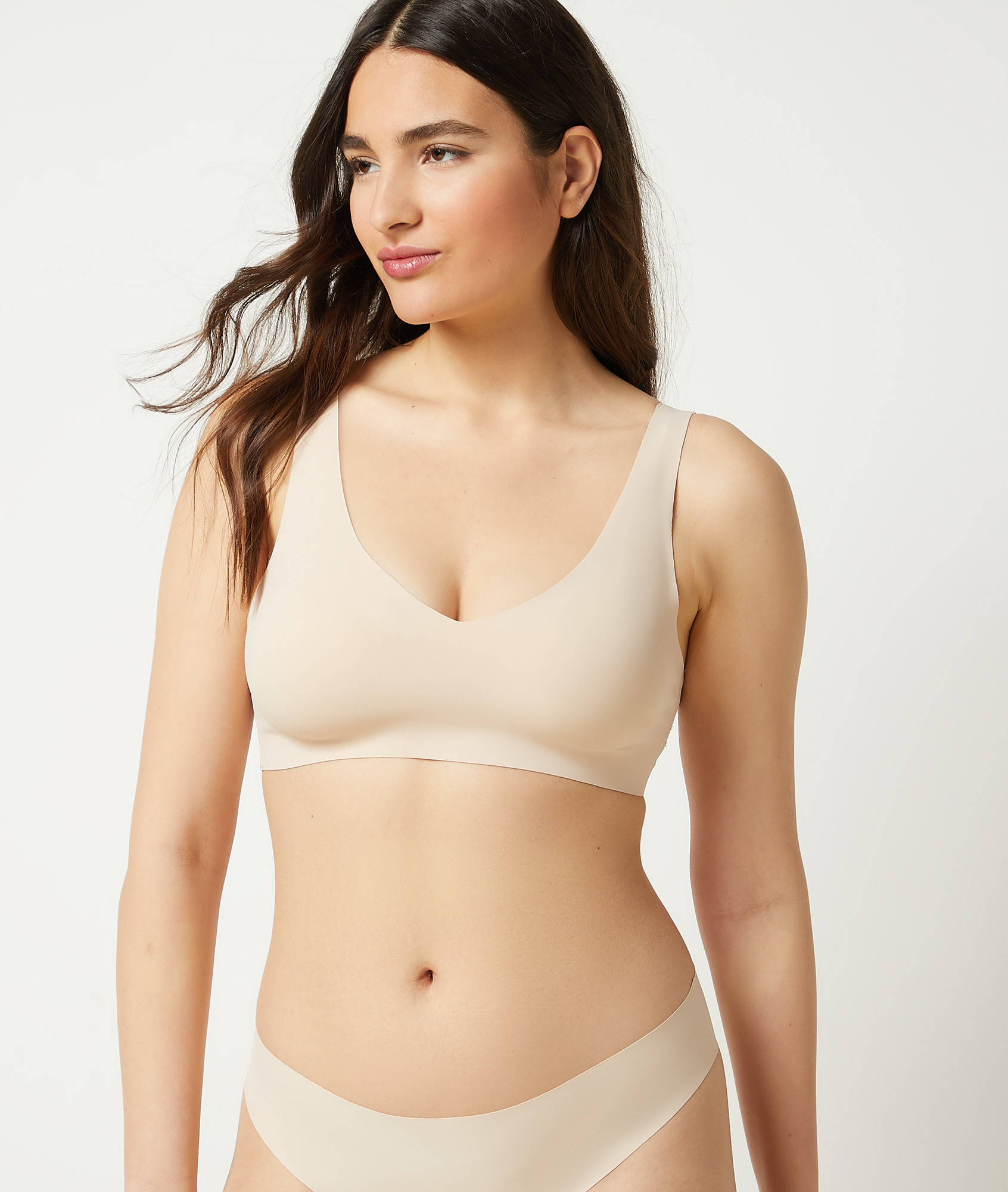 Brassière en microfibre