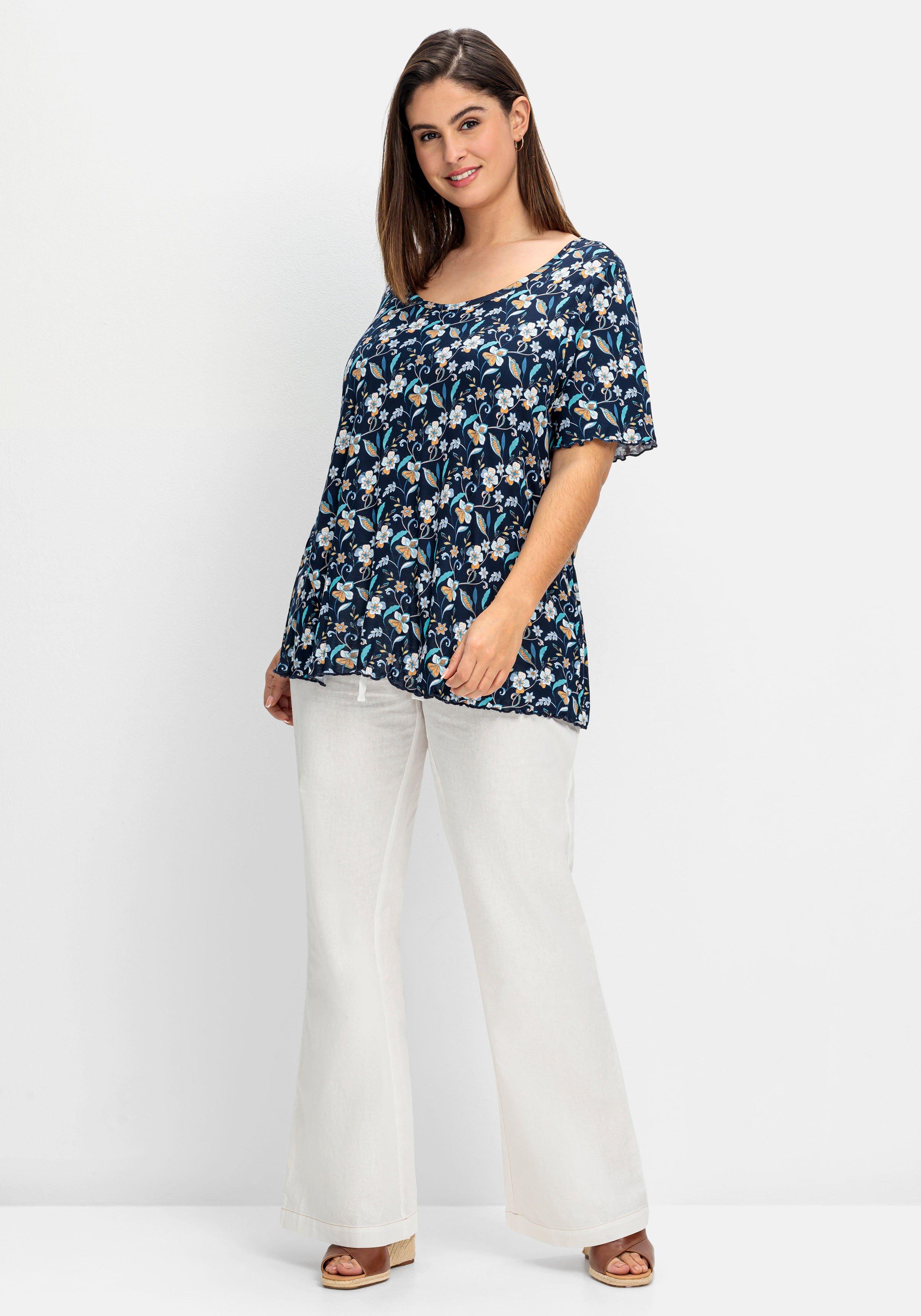 Shirt mit Blumendruck und Cut-out im Rücken