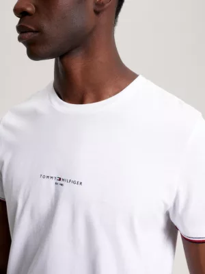 Camiseta Slim Fit com Detalhe na Barra