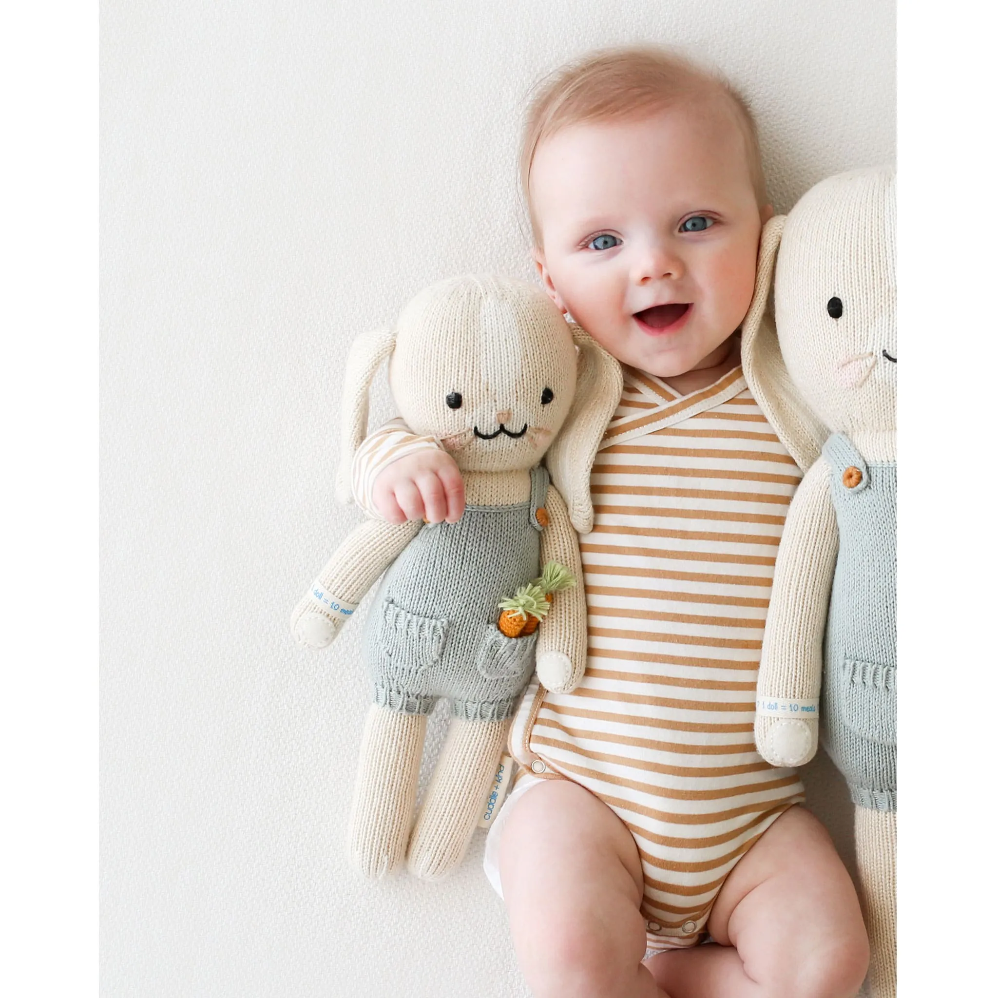 Cuddle and Kind Mini Henry le Lapin 13
