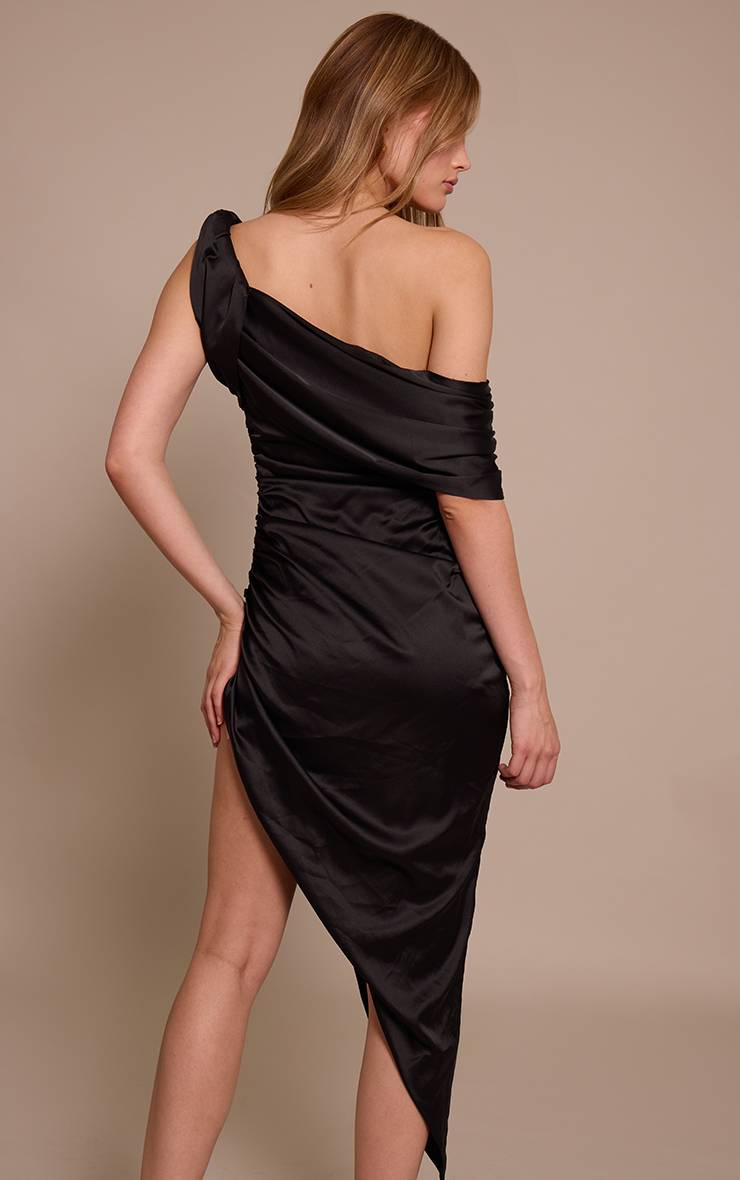 Noir Robe Bardot À Ourlet Asymétrique
